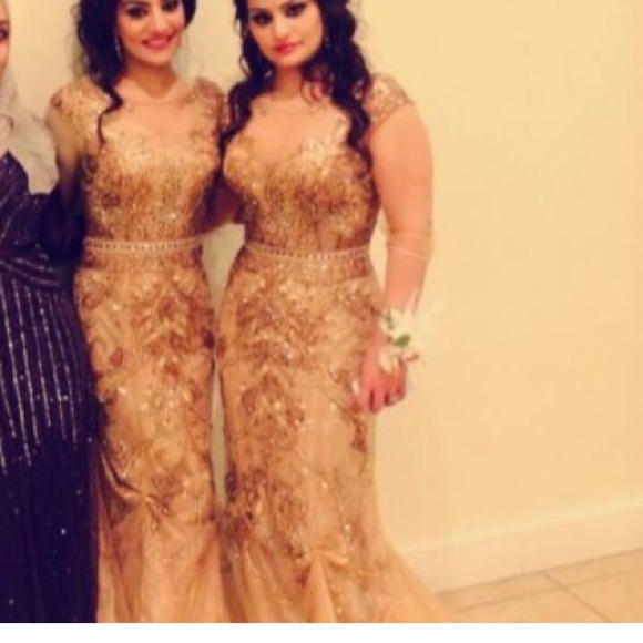 Dress - Picture 4 of 6